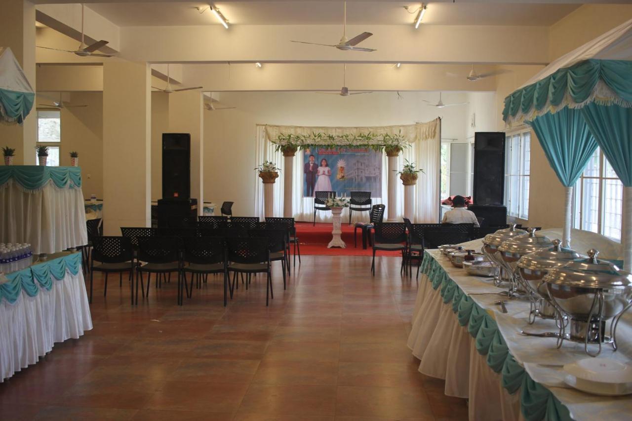 Angamaly Convention Centre Hotel Kochi Eksteriør billede