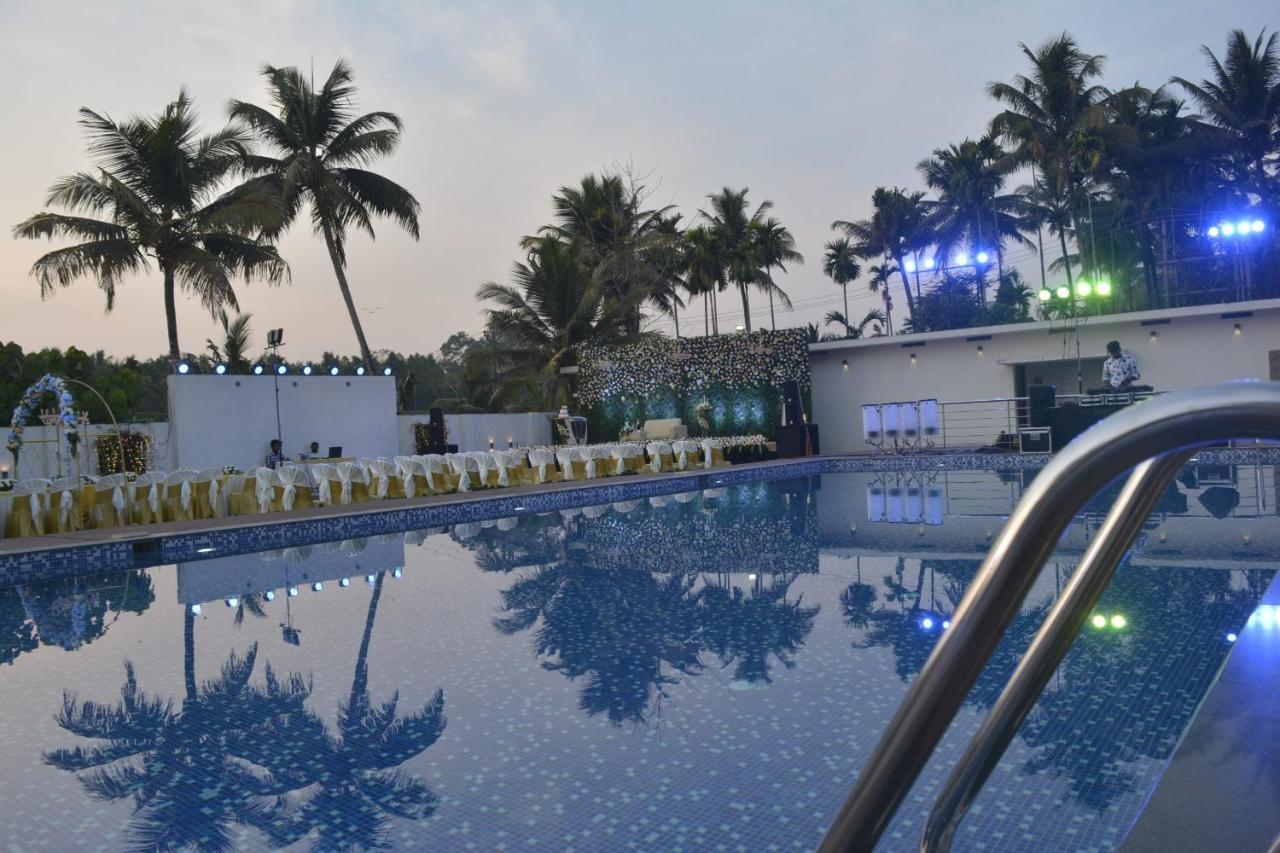 Angamaly Convention Centre Hotel Kochi Eksteriør billede