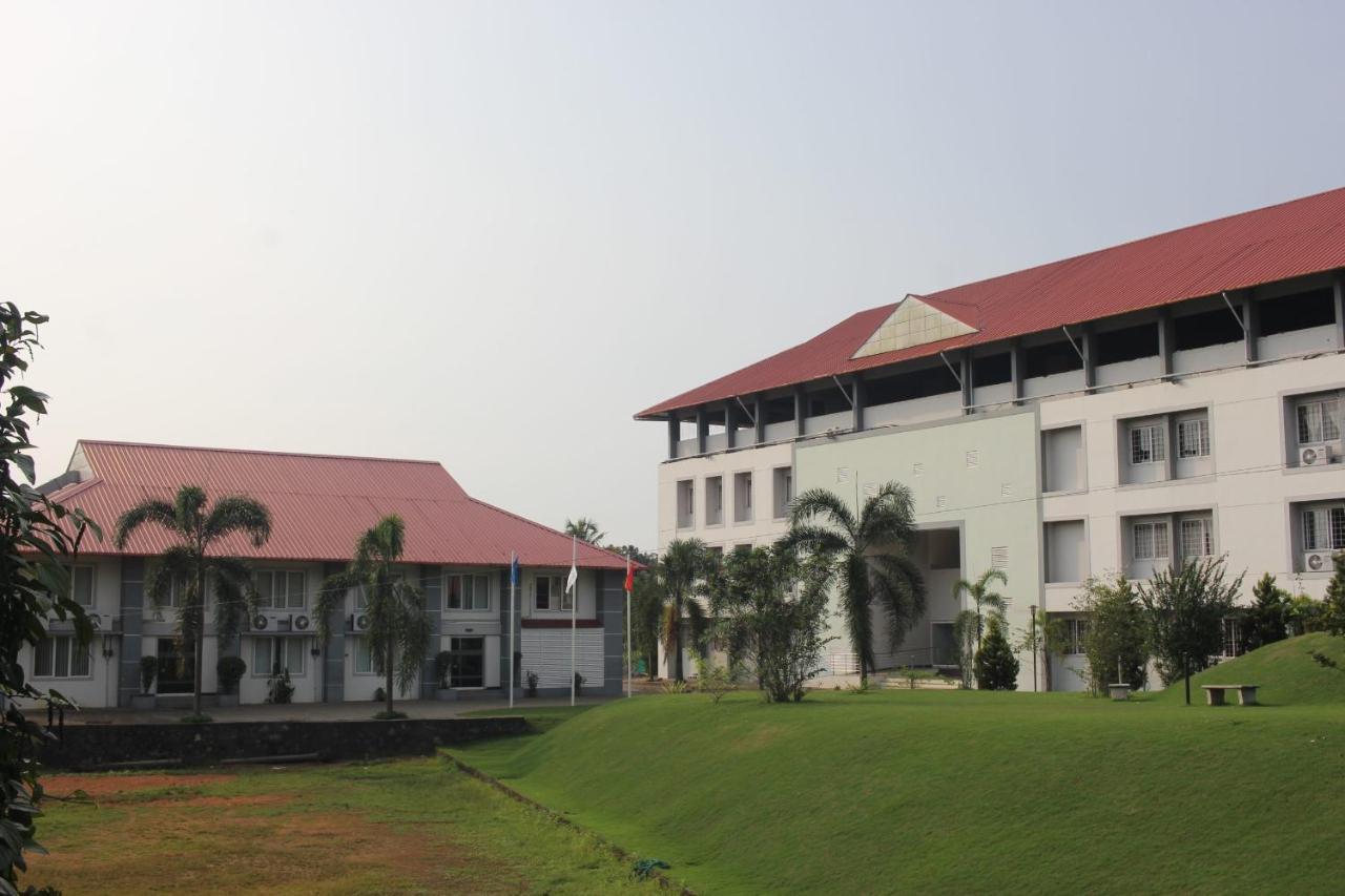 Angamaly Convention Centre Hotel Kochi Eksteriør billede