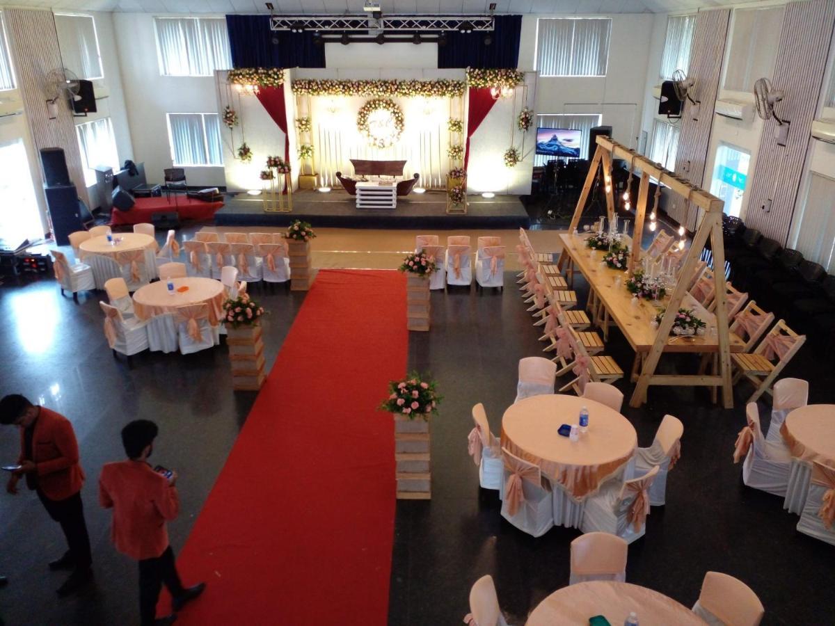 Angamaly Convention Centre Hotel Kochi Eksteriør billede